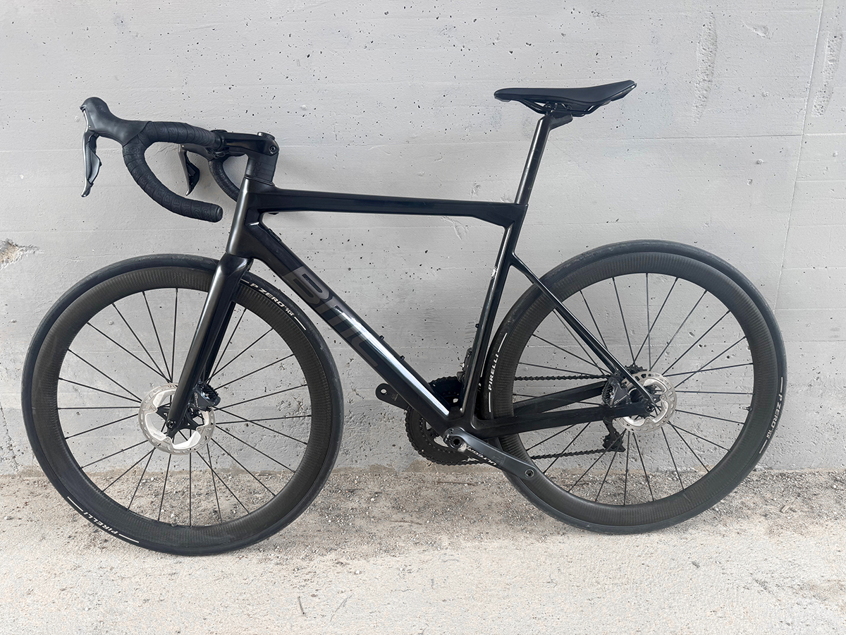 Bmc Teammachine SLR01 Disc Ultegra Di2 11s taglia 54 - immagine 2