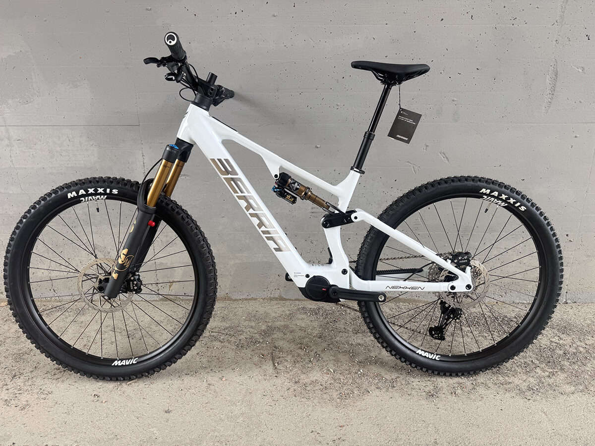 Berria Nexxen Avinox M2S XT Kashima taglia M - immagine 2