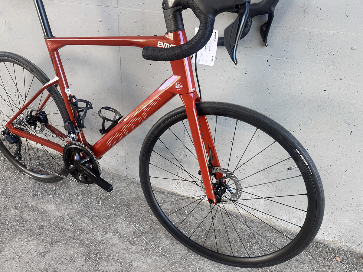 BMC Roadmachine One taglia 56 - immagine 5